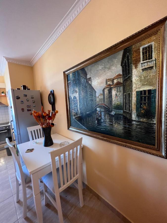 City Center Apartment In ชโคเดอร์ ภายนอก รูปภาพ