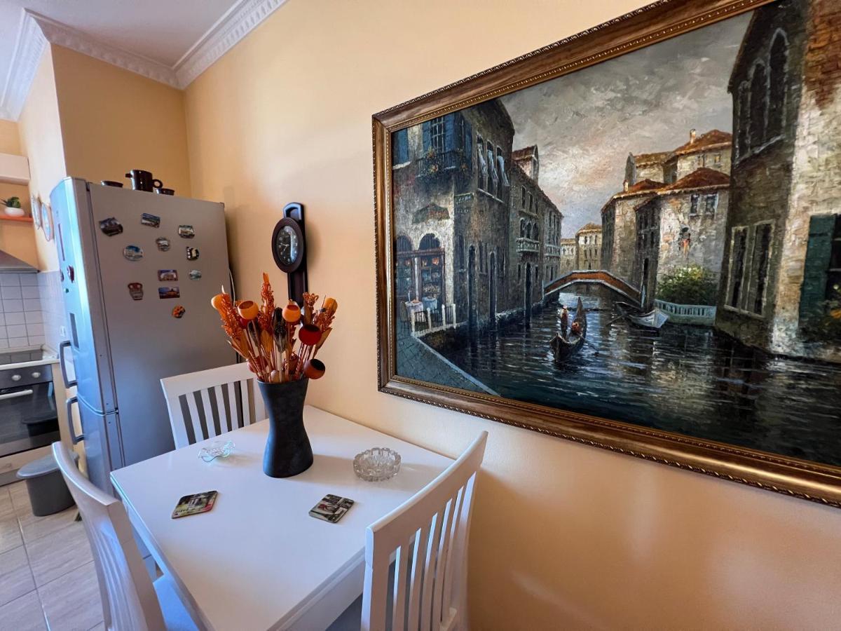 City Center Apartment In ชโคเดอร์ ภายนอก รูปภาพ